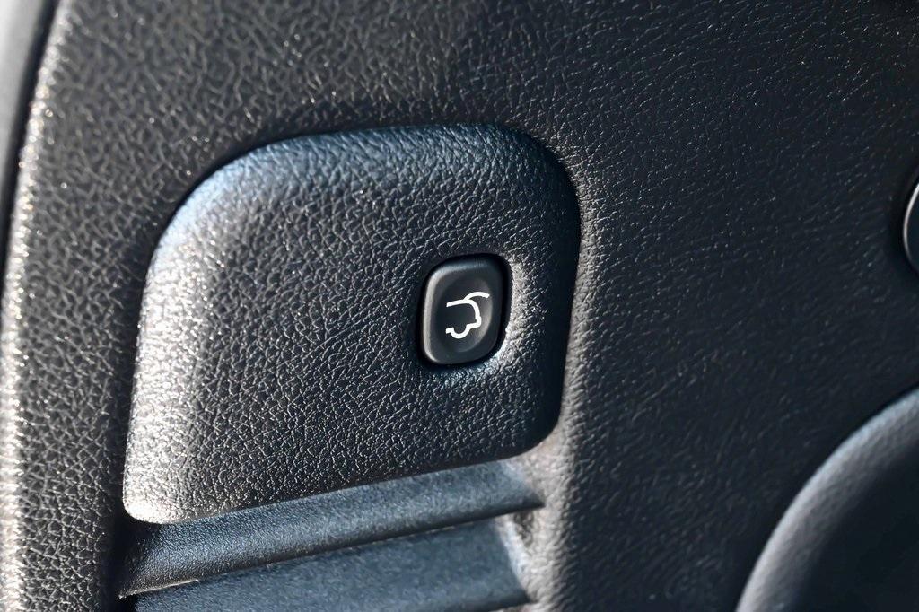 used 2022 Jeep Grand Cherokee WK car, priced at $25,551