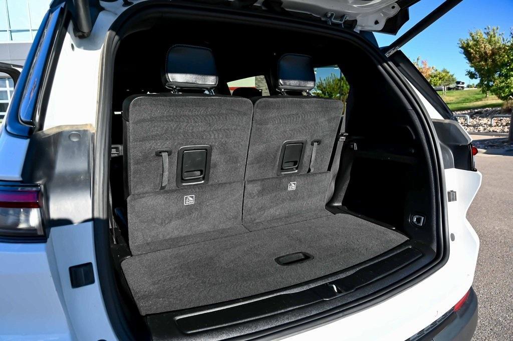 used 2022 Jeep Grand Cherokee L car, priced at $29,995