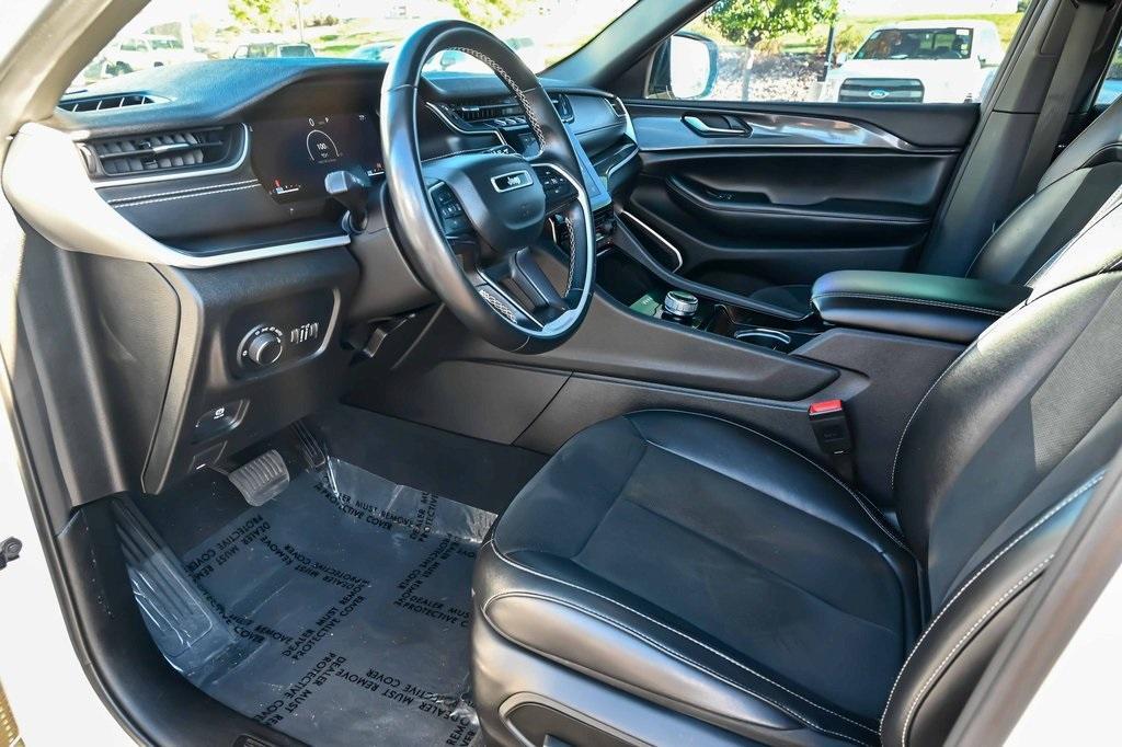 used 2022 Jeep Grand Cherokee L car, priced at $29,995