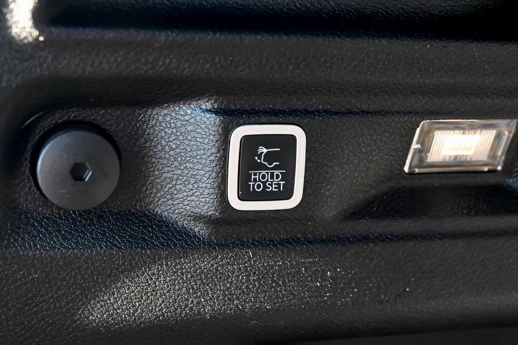 used 2022 Jeep Grand Cherokee L car, priced at $29,995