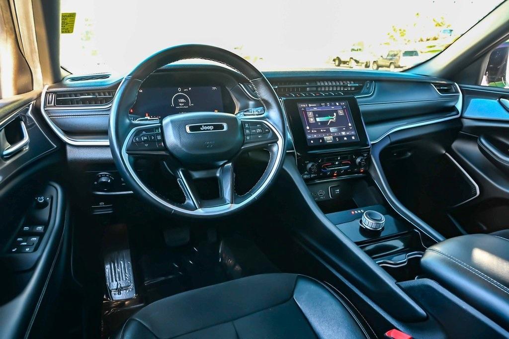 used 2022 Jeep Grand Cherokee L car, priced at $29,995