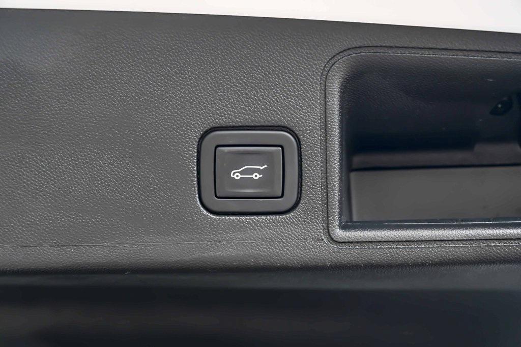 used 2023 GMC Terrain car, priced at $23,721