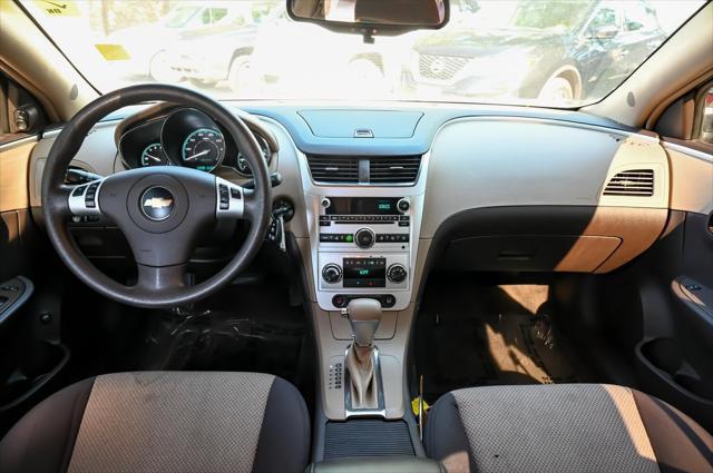 used 2009 Chevrolet Malibu Hybrid car, priced at $11,991