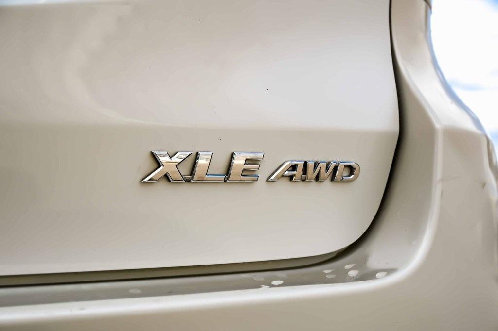 used 2017 Toyota Highlander car, priced at $19,997