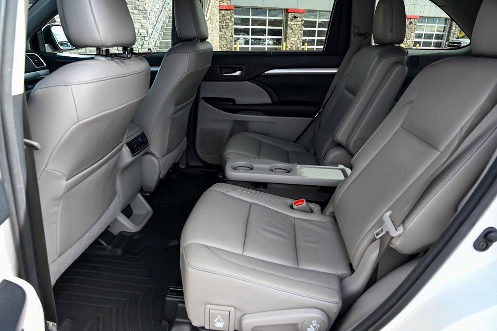 used 2017 Toyota Highlander car, priced at $19,997