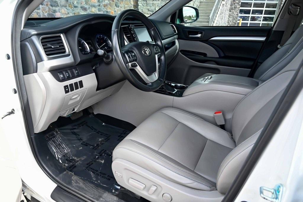 used 2017 Toyota Highlander car, priced at $19,997