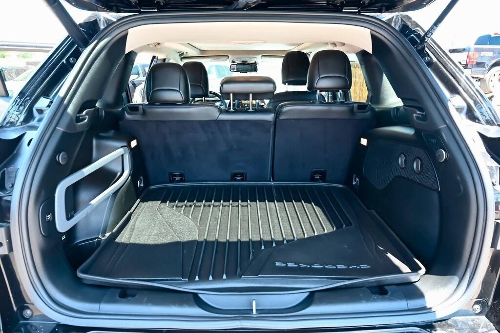 used 2017 Jeep Cherokee car, priced at $17,431