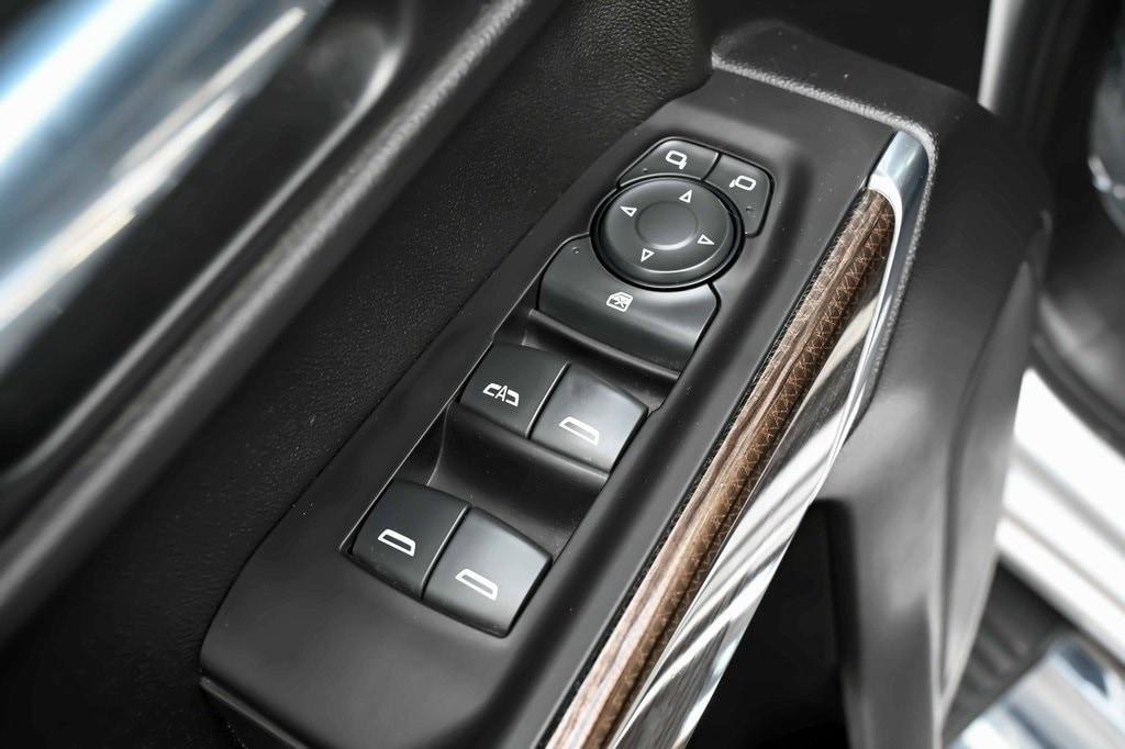 used 2020 Chevrolet Silverado 1500 car, priced at $33,397