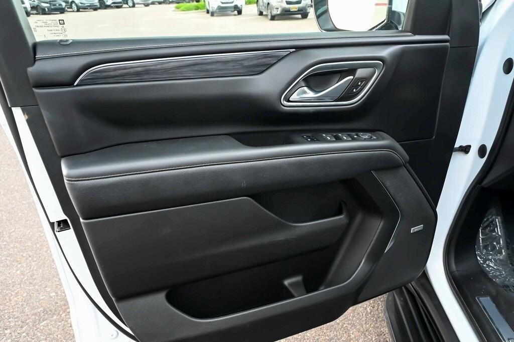 used 2023 GMC Yukon car, priced at $53,617