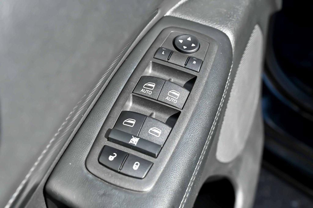 used 2022 Dodge Durango car, priced at $27,339