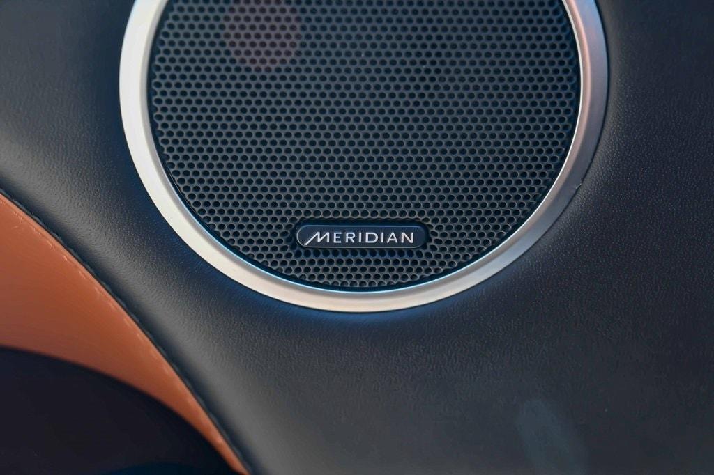 used 2017 Land Rover Range Rover car, priced at $39,547
