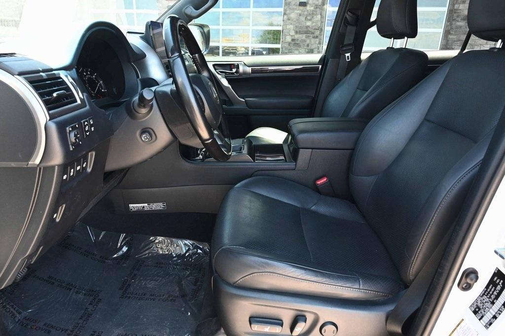 used 2022 Lexus GX 460 car, priced at $48,933