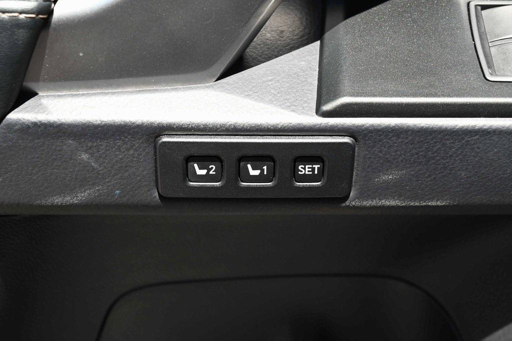 used 2022 Lexus GX 460 car, priced at $48,933