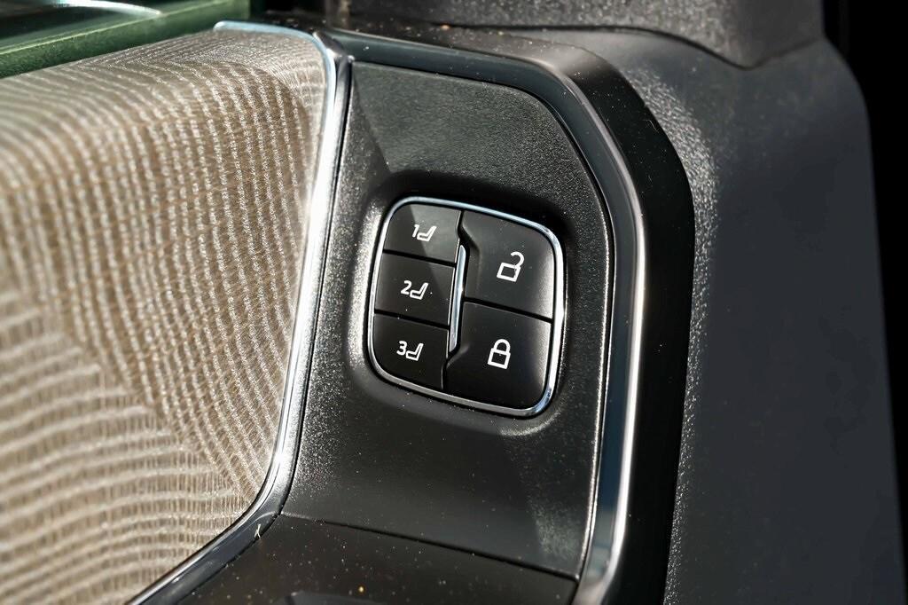 used 2024 Ford F-250 car, priced at $71,191