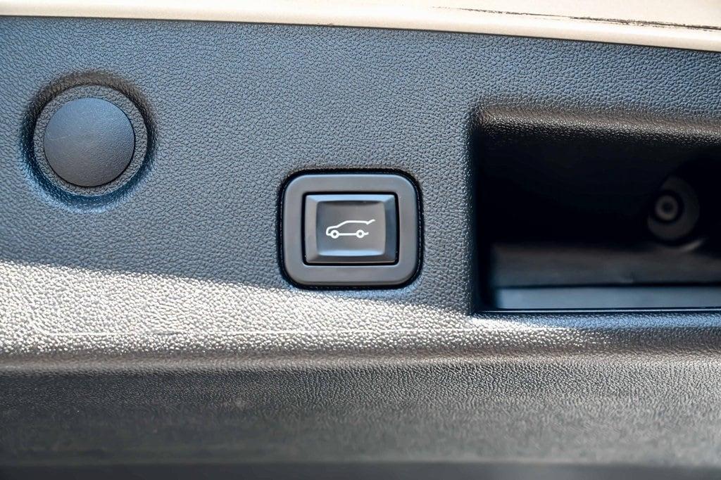 used 2019 Chevrolet Equinox car, priced at $16,997