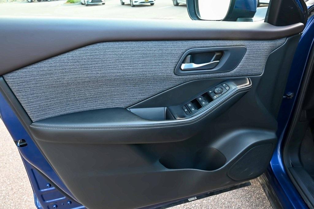 used 2023 Nissan Rogue car, priced at $22,227