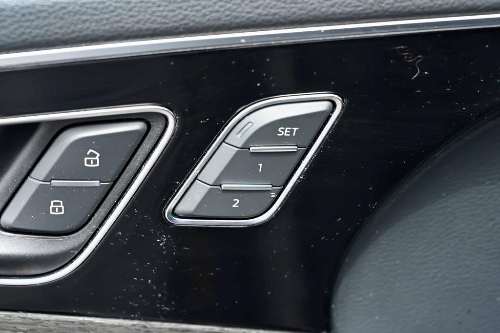 used 2019 Audi Q7 car, priced at $25,893