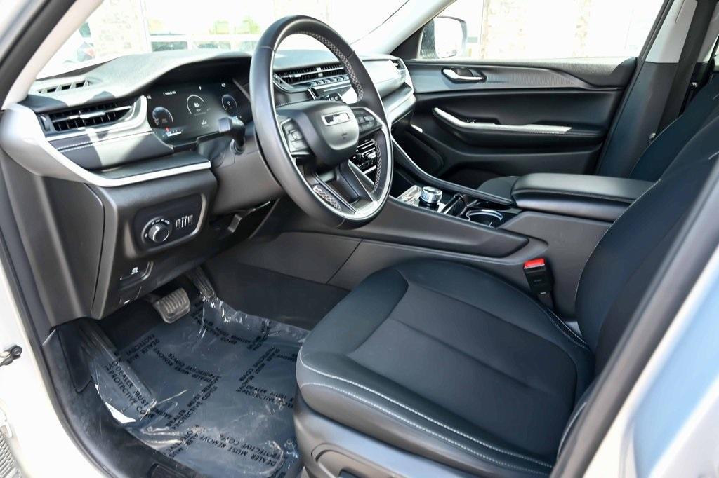 used 2023 Jeep Grand Cherokee L car, priced at $25,131