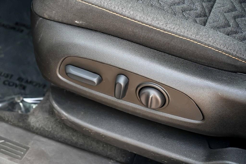 used 2023 Chevrolet Equinox car, priced at $21,185