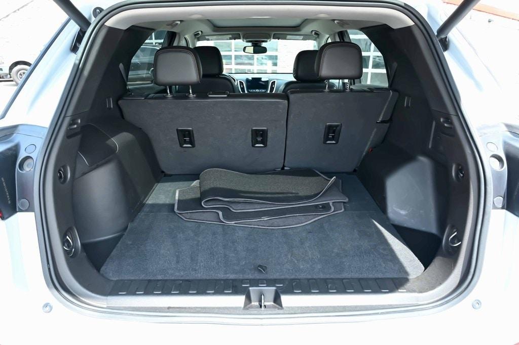 used 2022 Chevrolet Equinox car, priced at $23,597