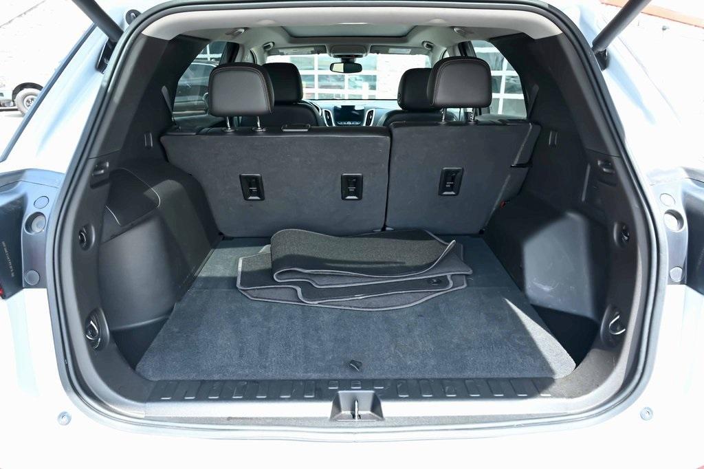used 2022 Chevrolet Equinox car, priced at $25,339