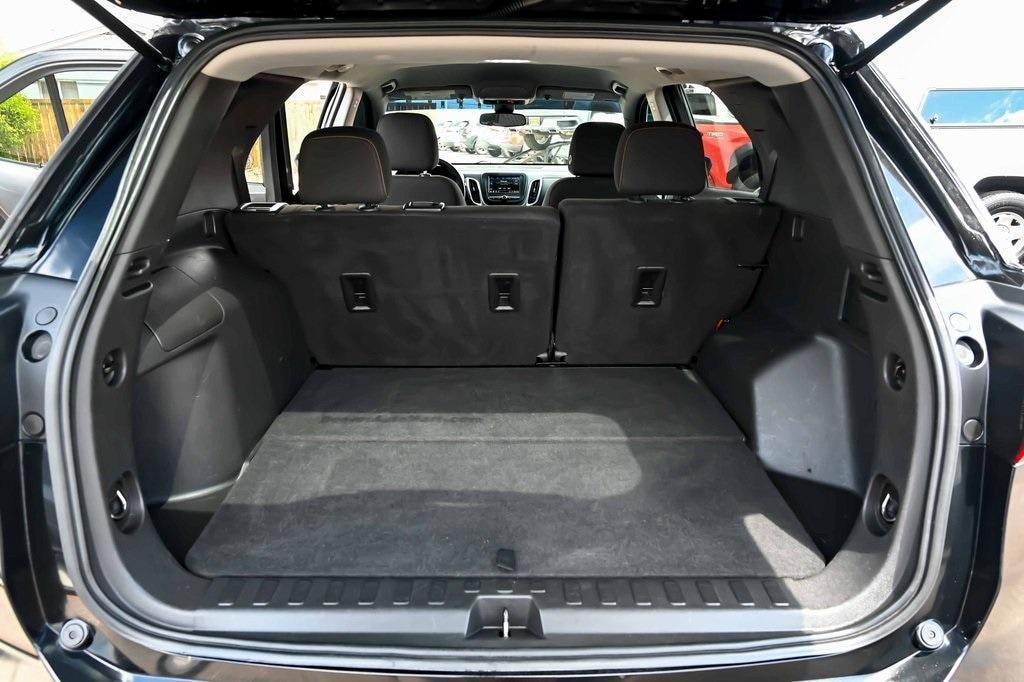 used 2021 Chevrolet Equinox car, priced at $18,191