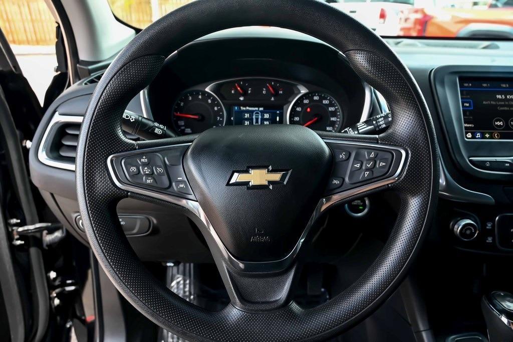 used 2021 Chevrolet Equinox car, priced at $18,191