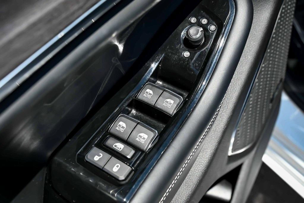 used 2022 Jeep Grand Cherokee car, priced at $30,855