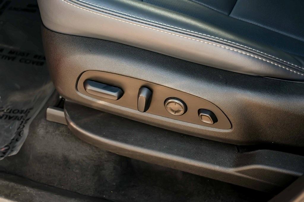 used 2024 Buick Enclave car, priced at $40,387