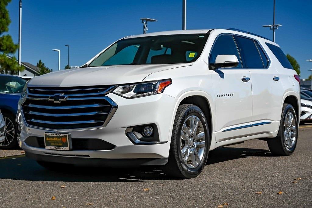 used 2019 Chevrolet Traverse car, priced at $22,483