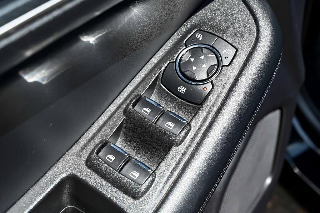 used 2021 Ford Edge car, priced at $21,971