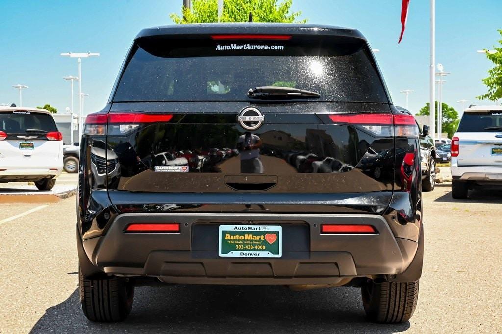 used 2022 Nissan Pathfinder car, priced at $22,989