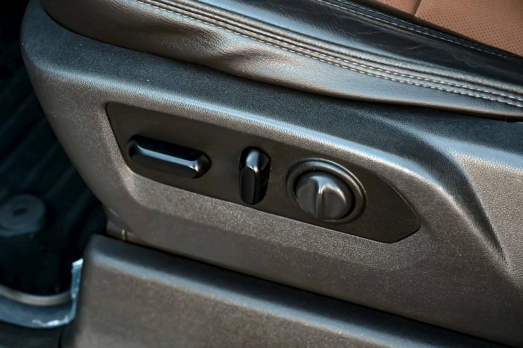 used 2023 Chevrolet Silverado 1500 car, priced at $30,995