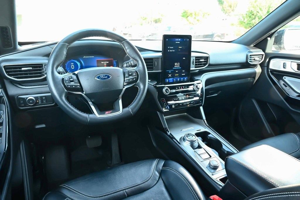 used 2022 Ford Explorer car, priced at $41,733