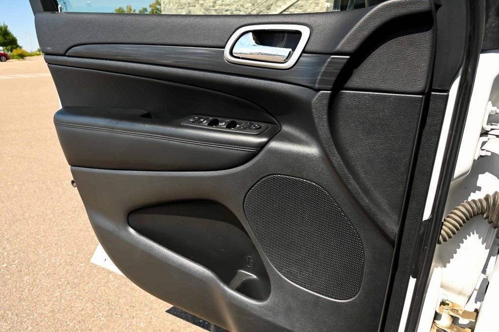 used 2022 Jeep Grand Cherokee WK car, priced at $25,747