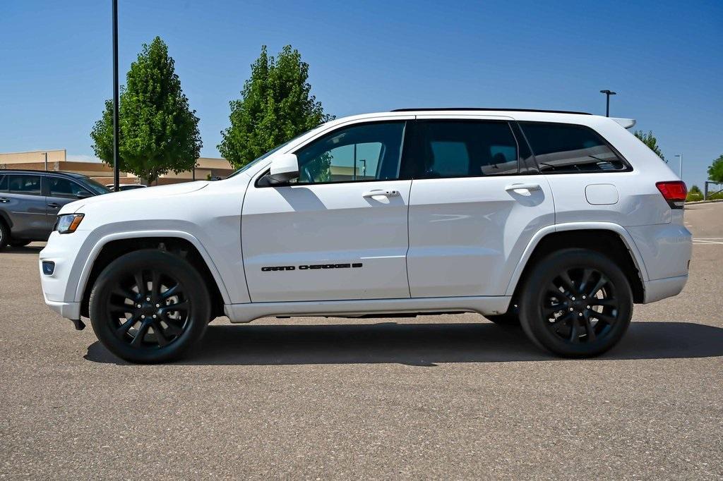 used 2022 Jeep Grand Cherokee WK car, priced at $25,747