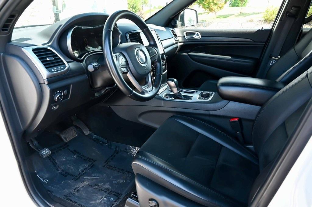 used 2022 Jeep Grand Cherokee WK car, priced at $25,747