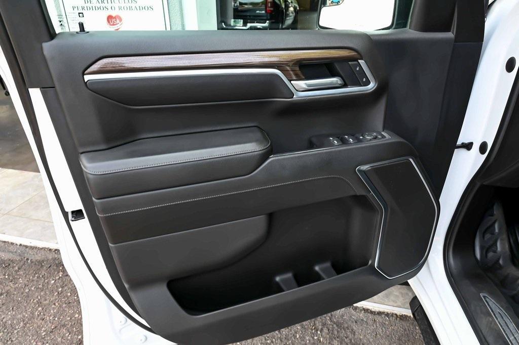 used 2022 Chevrolet Silverado 1500 car, priced at $36,731