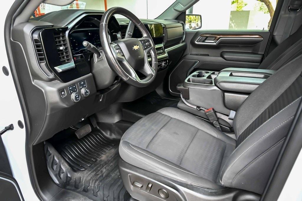 used 2022 Chevrolet Silverado 1500 car, priced at $32,889