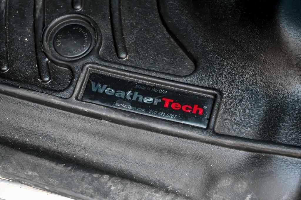 used 2018 GMC Yukon car, priced at $29,543