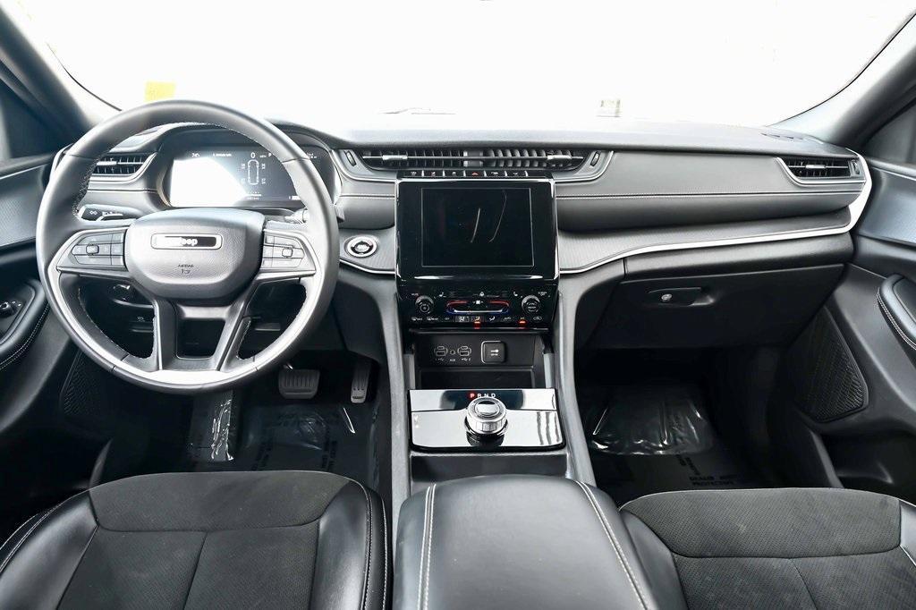 used 2024 Jeep Grand Cherokee L car, priced at $31,885