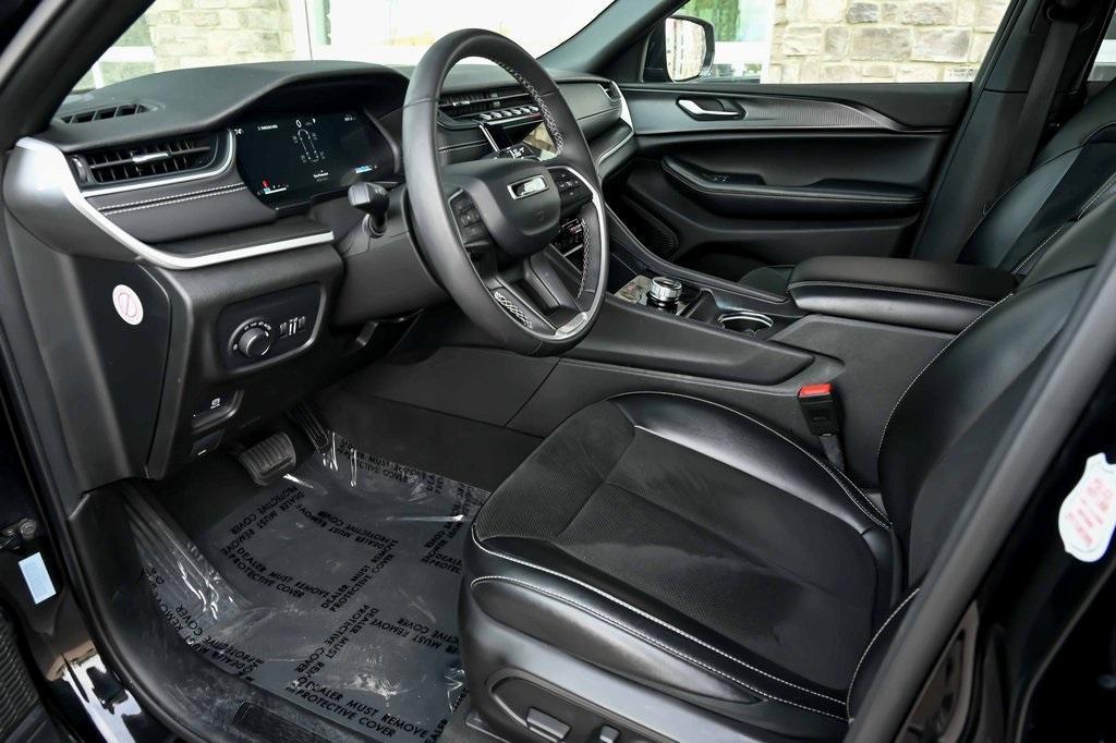 used 2024 Jeep Grand Cherokee L car, priced at $31,885