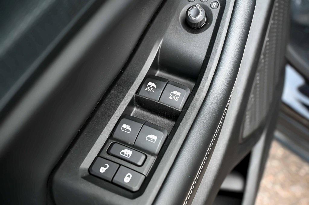 used 2024 Jeep Grand Cherokee L car, priced at $31,885