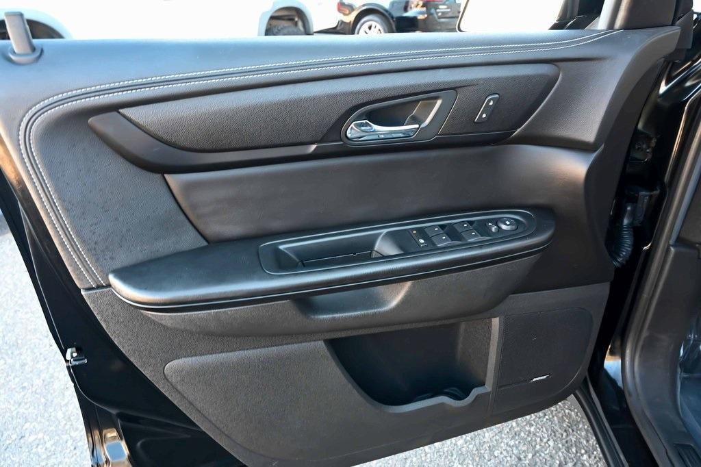 used 2017 Chevrolet Traverse car, priced at $13,585