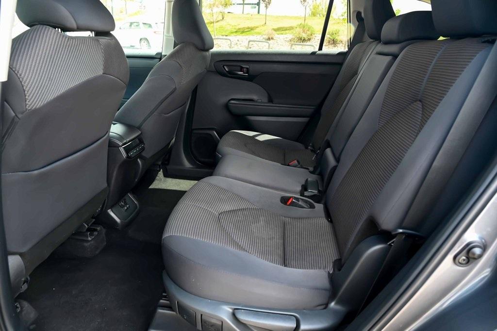 used 2024 Toyota Highlander car, priced at $38,747