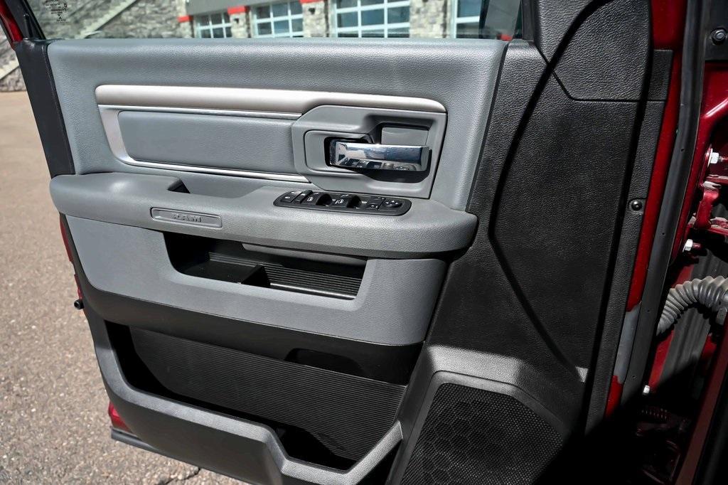 used 2019 Ram 1500 Classic car, priced at $26,189