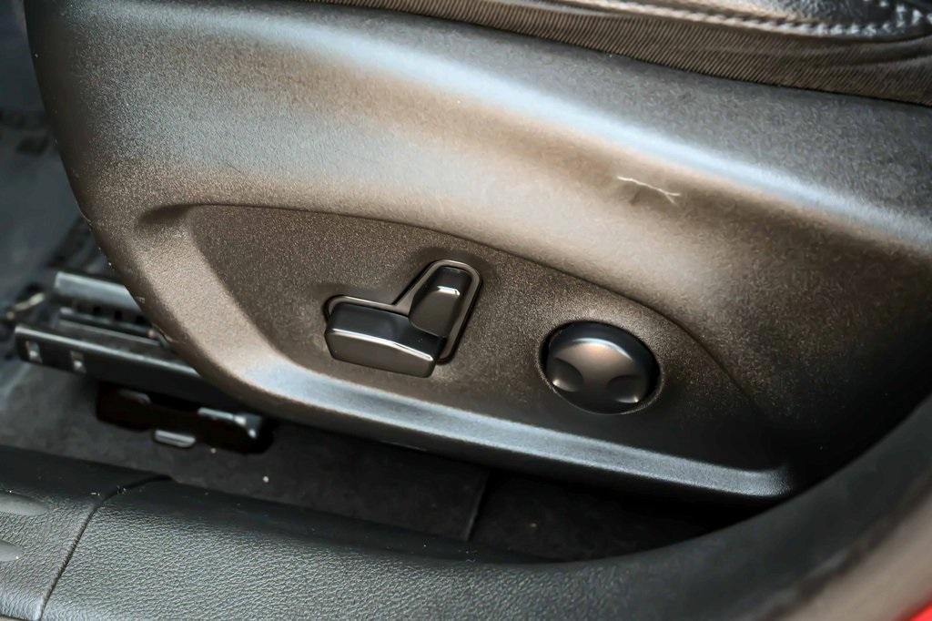 used 2023 Jeep Compass car, priced at $22,497