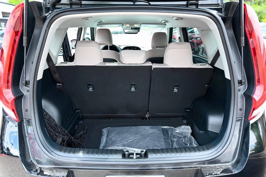 used 2022 Kia Soul car, priced at $15,997