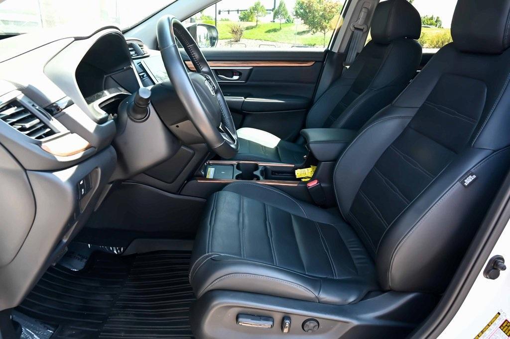 used 2022 Honda CR-V car, priced at $31,995