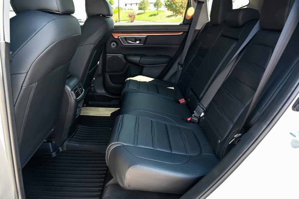 used 2022 Honda CR-V car, priced at $31,995